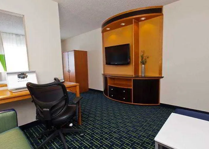 Fairfield & By Marriott 3*